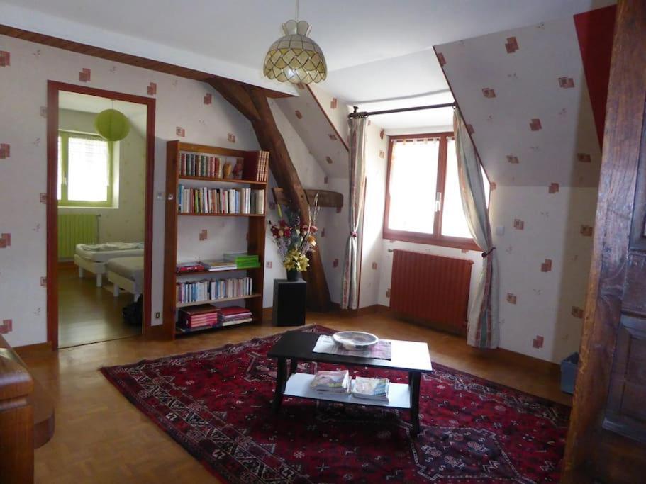Maison Entiere Independante Нойер-сюр-Соран Екстериор снимка